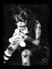 x09-dark-gothic-girl-with-teddy-bea.jpg