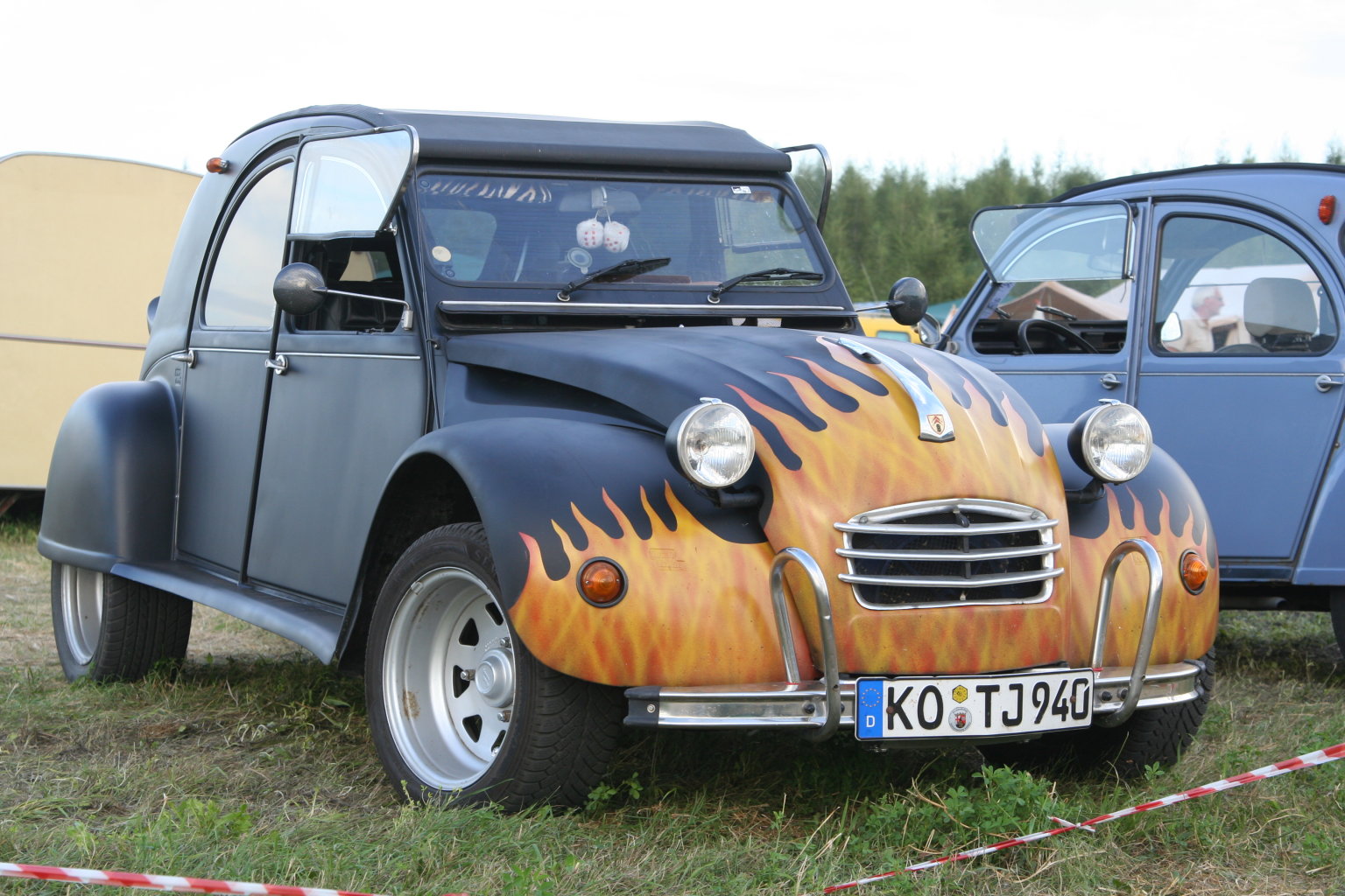 2cv_rennente_14g.jpg