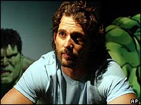 _39195220_eric_bana_203ap.jpg